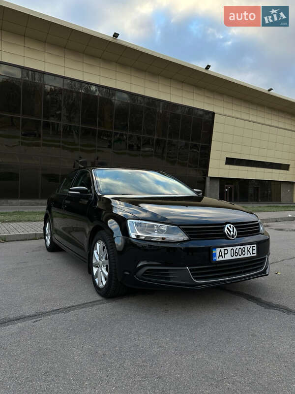Volkswagen Jetta 2011