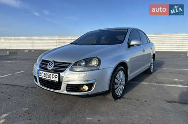 Седан Volkswagen Jetta 2008 в Львове