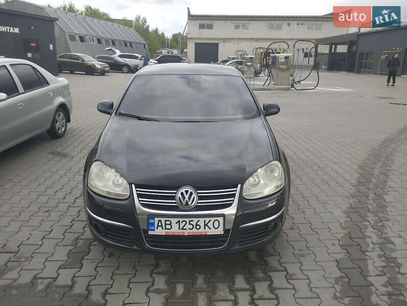 Універсал Volkswagen Jetta 2006 в Вінниці