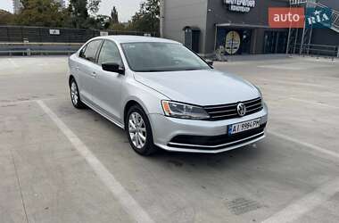 Седан Volkswagen Jetta 2015 в Киеве