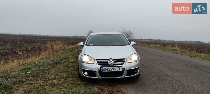 Седан Volkswagen Jetta 2006 в Києві