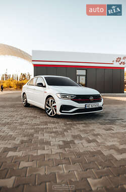 Седан Volkswagen Jetta 2019 в Кривом Роге