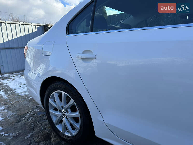 Седан Volkswagen Jetta 2012 в Вінниці