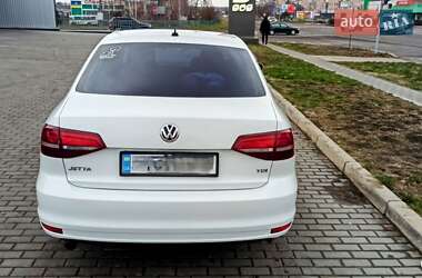 Седан Volkswagen Jetta 2016 в Кропивницькому