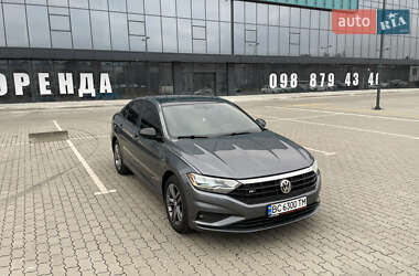 Седан Volkswagen Jetta 2018 в Львове