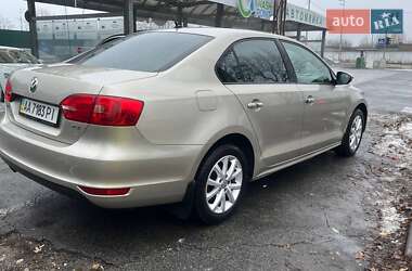 Седан Volkswagen Jetta 2013 в Києві