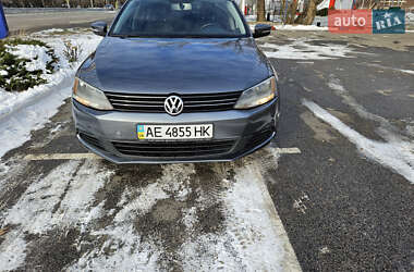 Седан Volkswagen Jetta 2013 в Днепре