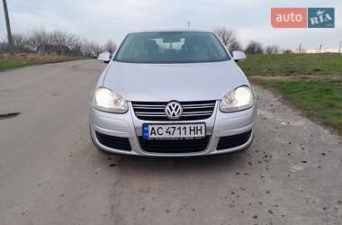 Седан Volkswagen Jetta 2006 в Горохові