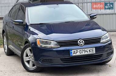 Седан Volkswagen Jetta 2012 в Запоріжжі