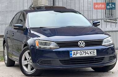 Седан Volkswagen Jetta 2012 в Запоріжжі