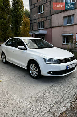 Седан Volkswagen Jetta 2013 в Днепре