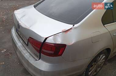 Седан Volkswagen Jetta 2014 в Запоріжжі