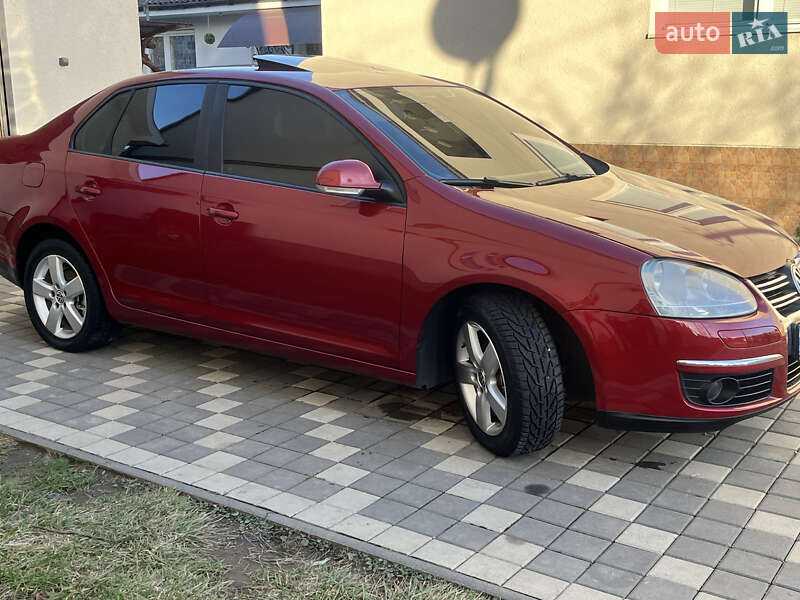 Седан Volkswagen Jetta 2008 в Іршаві