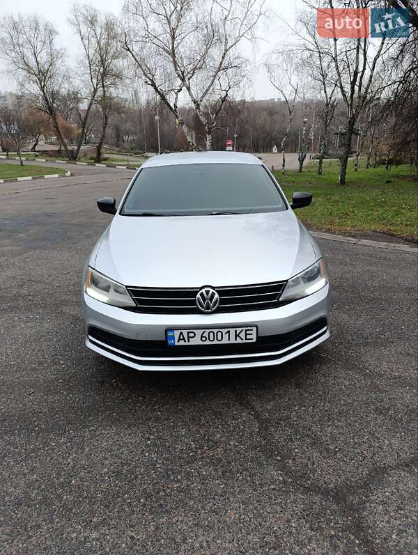 Седан Volkswagen Jetta 2015 в Запорожье