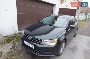 Седан Volkswagen Jetta 2015 в Києві