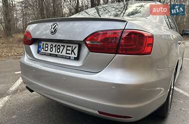 Седан Volkswagen Jetta 2011 в Киеве