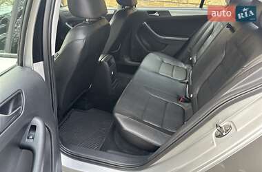 Седан Volkswagen Jetta 2011 в Киеве