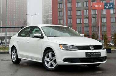 Седан Volkswagen Jetta 2012 в Киеве