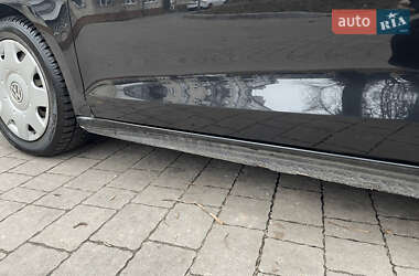 Седан Volkswagen Jetta 2012 в 