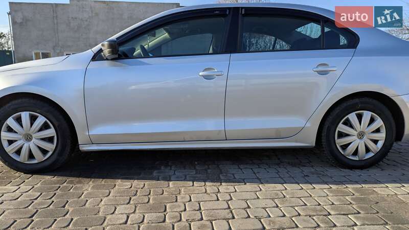 Седан Volkswagen Jetta 2012 в Іллінцях