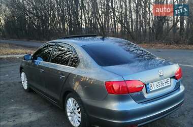 Седан Volkswagen Jetta 2012 в Полтаве