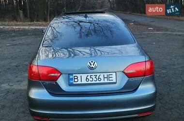 Седан Volkswagen Jetta 2012 в Полтаве