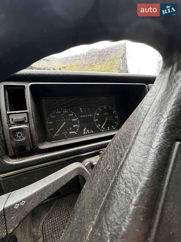 Седан Volkswagen Jetta 1990 в Любомле