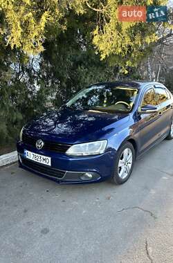 Седан Volkswagen Jetta 2014 в Вишгороді