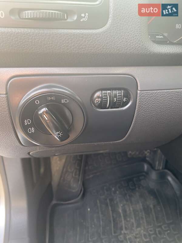 Седан Volkswagen Jetta 2008 в Белой Церкви