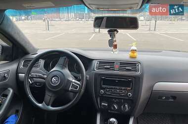 Седан Volkswagen Jetta 2012 в Киеве