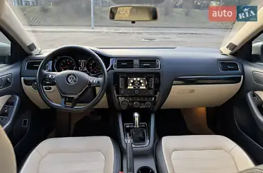 Volkswagen Jetta 2015