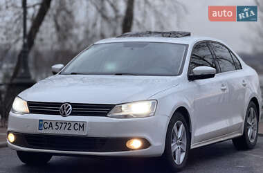 Седан Volkswagen Jetta 2013 в Смілі