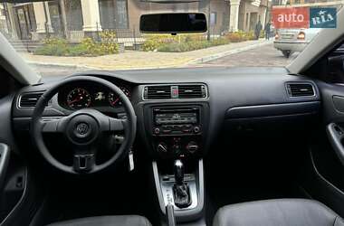 Седан Volkswagen Jetta 2012 в Киеве