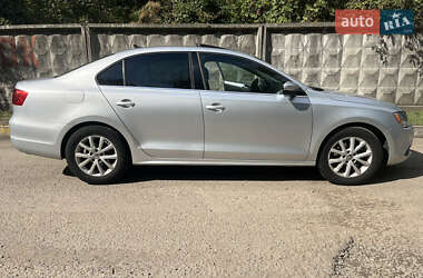 Седан Volkswagen Jetta 2012 в Софіївській Борщагівці