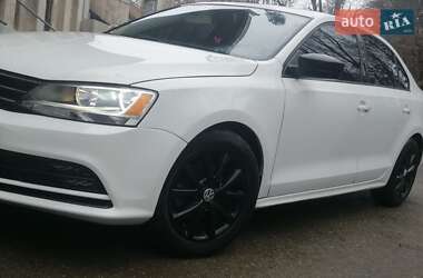 Седан Volkswagen Jetta 2015 в Івано-Франківську