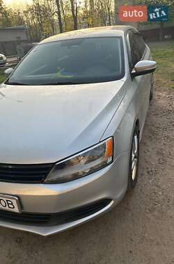 Седан Volkswagen Jetta 2013 в Харкові