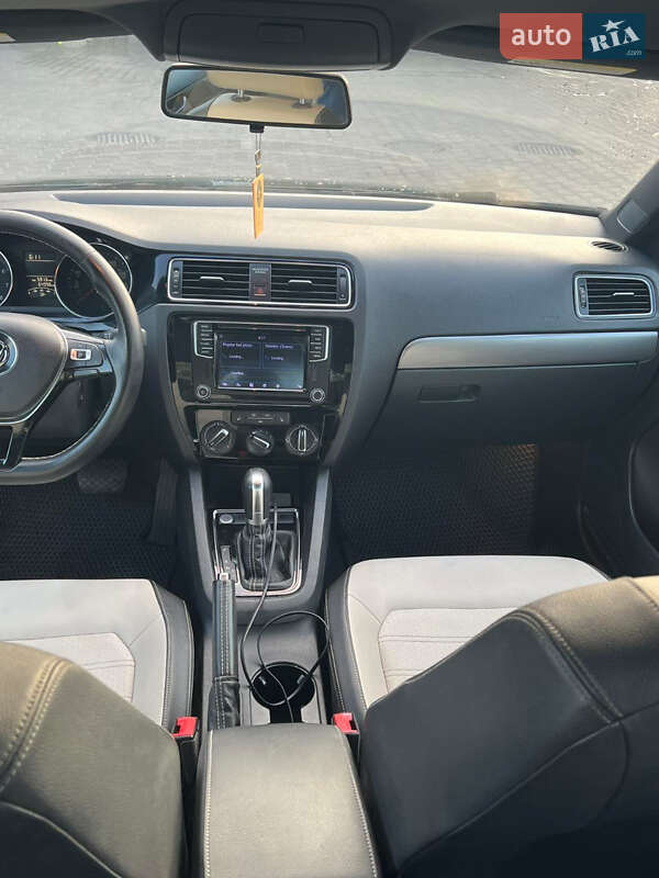 Седан Volkswagen Jetta 2016 в Белгороде-Днестровском