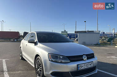 Седан Volkswagen Jetta 2013 в Одесі