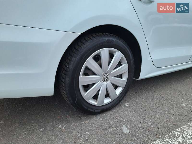 Седан Volkswagen Jetta 2014 в Киеве