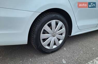 Седан Volkswagen Jetta 2014 в Києві