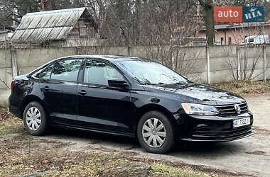 Седан Volkswagen Jetta 2015 в Бучі