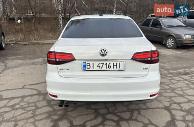 Седан Volkswagen Jetta 2015 в Полтаві