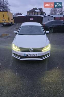 Седан Volkswagen Jetta 2017 в 