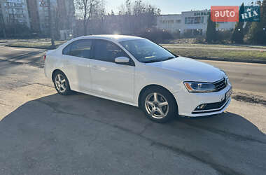 Седан Volkswagen Jetta 2015 в Харкові