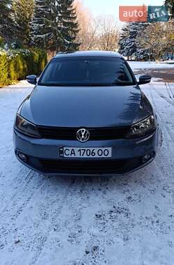 Седан Volkswagen Jetta 2012 в Христинівці