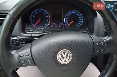 Седан Volkswagen Jetta 2006 в 