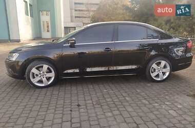 Седан Volkswagen Jetta 2014 в Львове