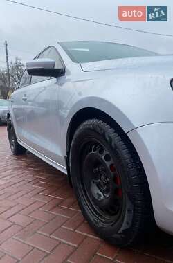 Седан Volkswagen Jetta 2012 в Рівному