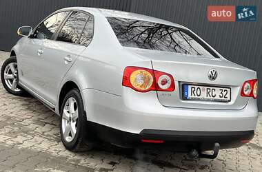 Седан Volkswagen Jetta 2007 в Дрогобичі