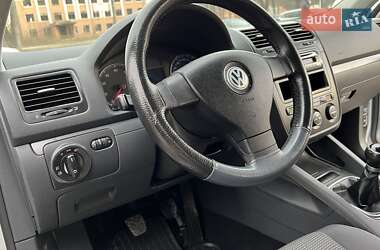 Седан Volkswagen Jetta 2007 в Дрогобичі